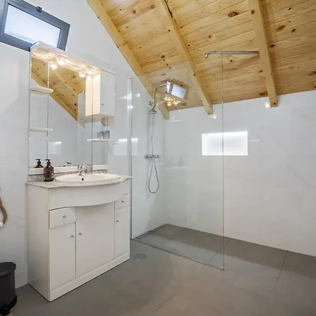 펜션 Mountain Retreat By Madeira Sun Travel *