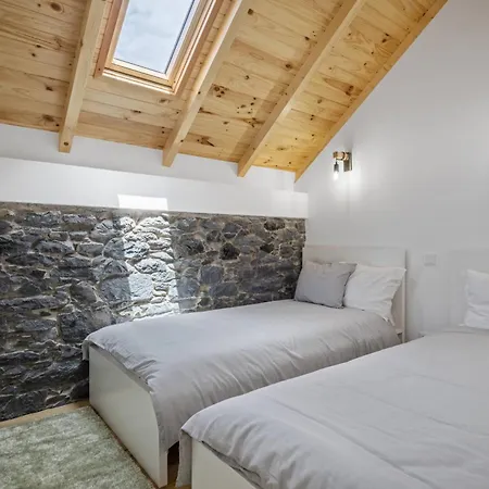 Mountain Retreat By Homie * Porto Moniz